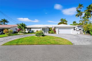 1735 NE 23rd Avenue, Fort Lauderdale, FL 33305