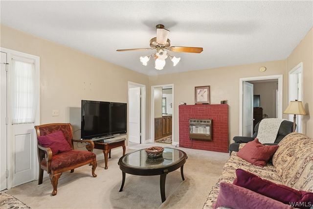 12807 Northside, Northport, AL 35475