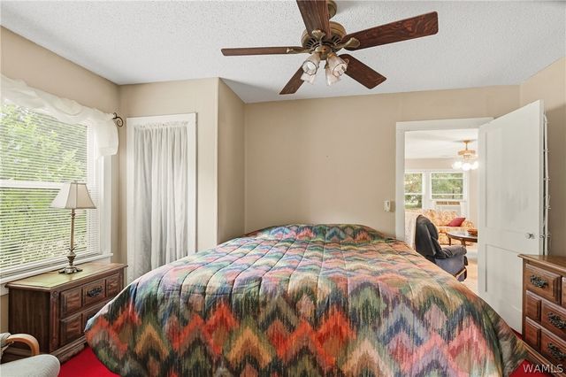 12807 Northside, Northport, AL 35475