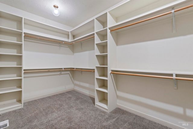 675 W Pickford St, Meridian, ID 83646