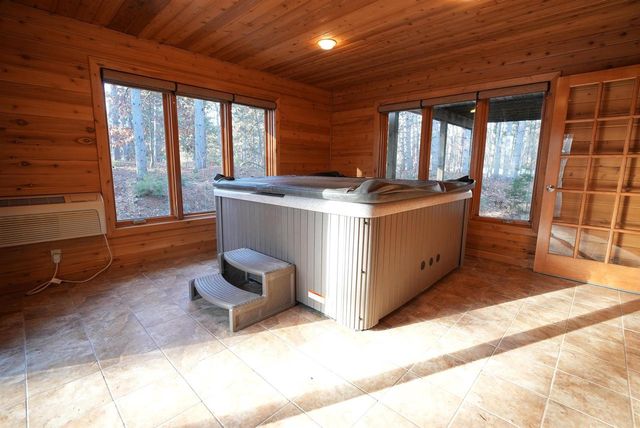 3351 WILD BRIM COURT, Green Bay, WI 54313