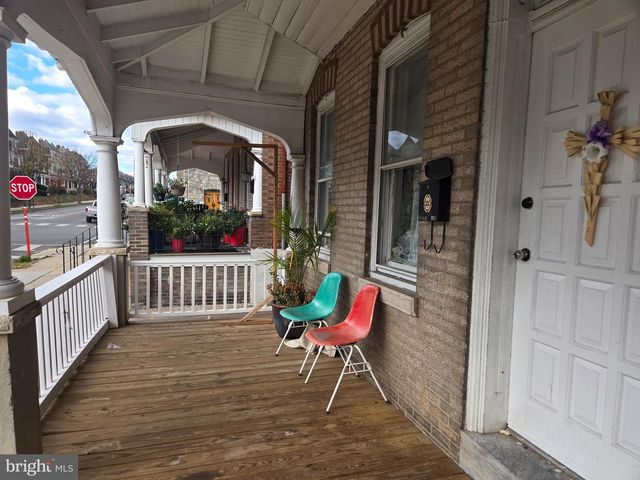 931 W MARSHALL ST, Norristown, PA 19401