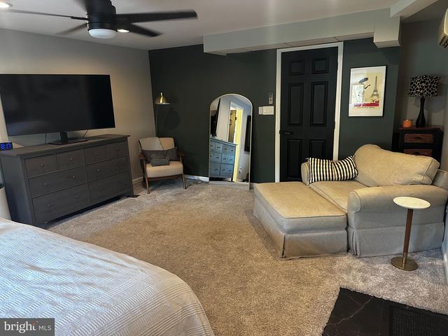 6 BROOKSIDE DR, Medford, NJ 08055