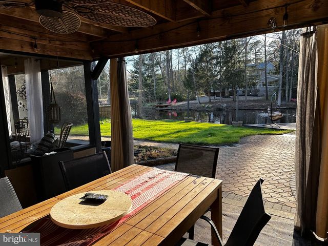 6 BROOKSIDE DR, Medford, NJ 08055