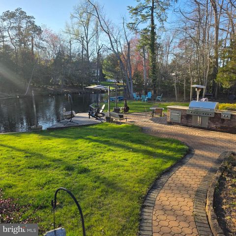 6 BROOKSIDE DR, Medford, NJ 08055