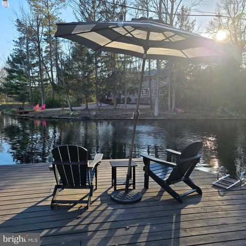 6 BROOKSIDE DR, Medford, NJ 08055