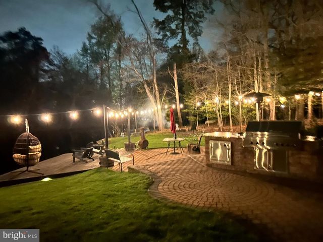 6 BROOKSIDE DR, Medford, NJ 08055