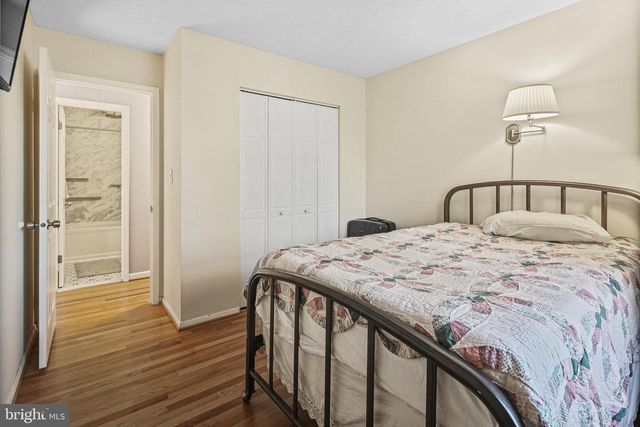 601 SHERRY DR, Sykesville, MD 21784