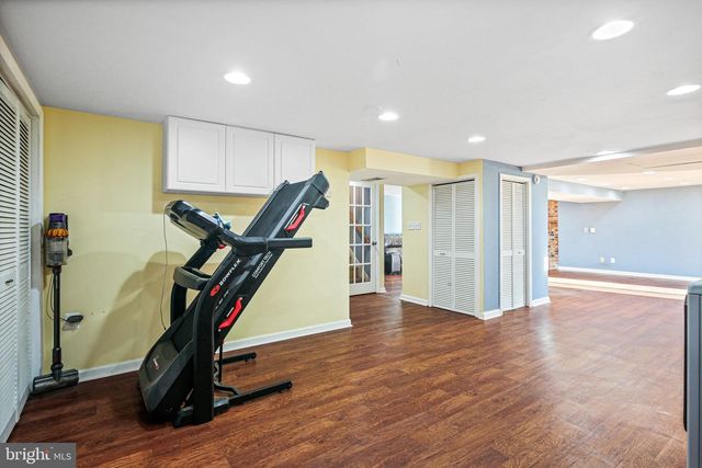 601 SHERRY DR, Sykesville, MD 21784