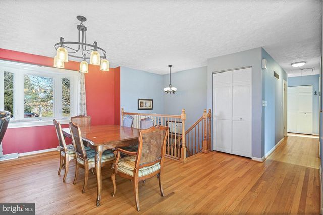 601 SHERRY DR, Sykesville, MD 21784