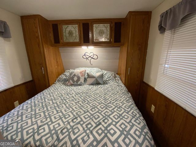 64 10Th Street, Ellijay, GA 30540