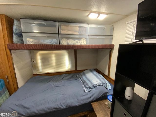 64 10Th Street, Ellijay, GA 30540