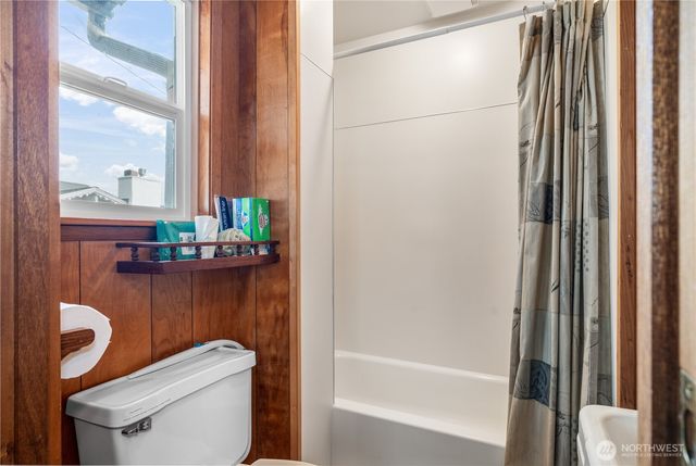 1310 E Herron Boulevard NW, Lakebay, WA 98349