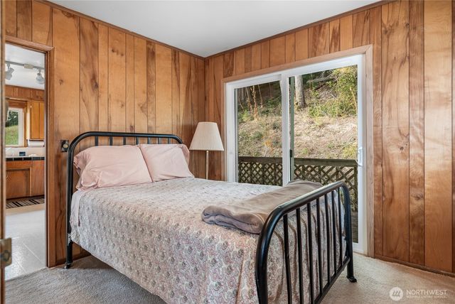 1310 E Herron Boulevard NW, Lakebay, WA 98349
