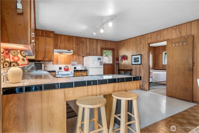 1310 E Herron Boulevard NW, Lakebay, WA 98349