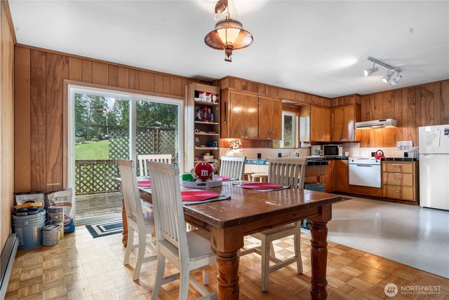 1310 E Herron Boulevard NW, Lakebay, WA 98349