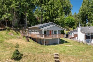 1310 E Herron Boulevard NW, Lakebay, WA 98349