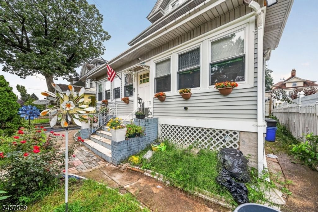 760 Parker St, Newark City, NJ 07104 — photo 3