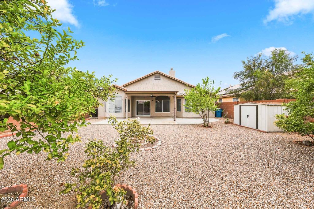 1109 E MONTOYA Lane, Phoenix, AZ 85024 — photo 3