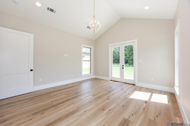 5270 Ellwood Rd, Brusly, LA 70719