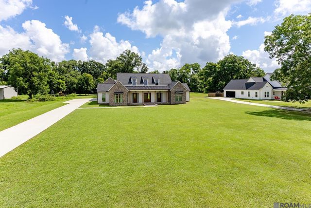 5270 Ellwood Rd, Brusly, LA 70719