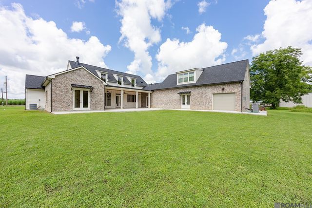 5270 Ellwood Rd, Brusly, LA 70719