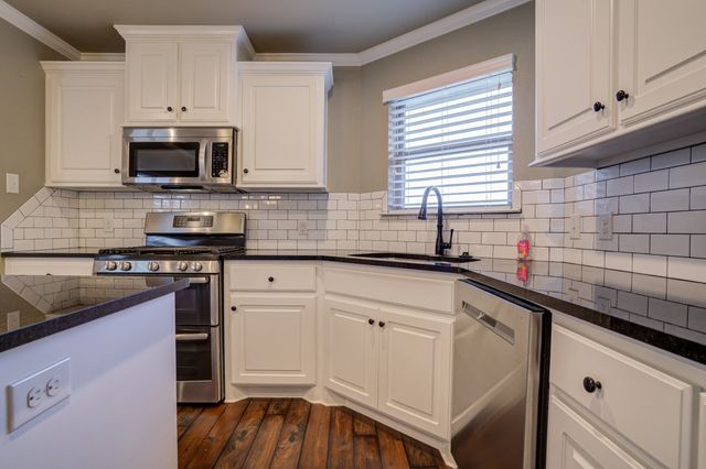 12205 Norfolk Avenue, Lubbock, TX 79424