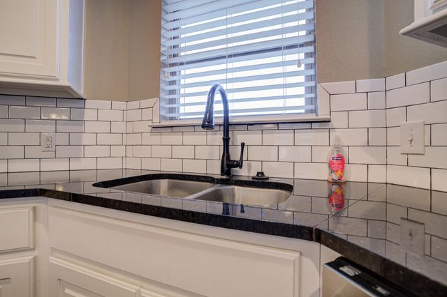 12205 Norfolk Avenue, Lubbock, TX 79424