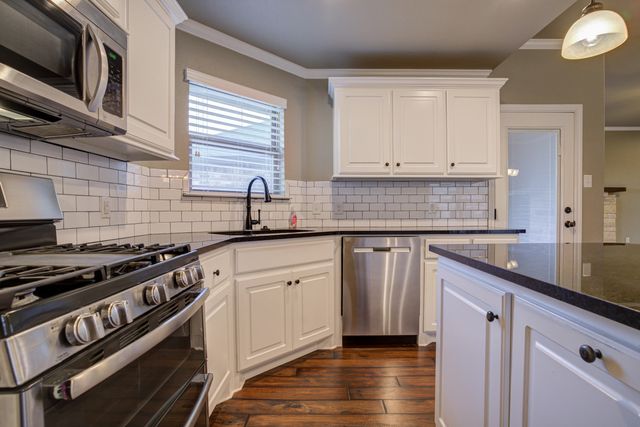 12205 Norfolk Avenue, Lubbock, TX 79424