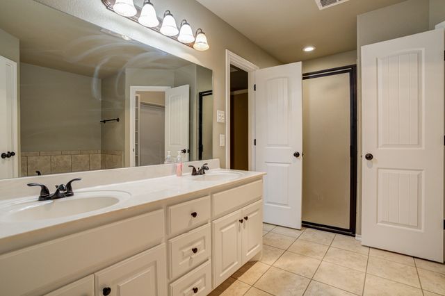 12205 Norfolk Avenue, Lubbock, TX 79424