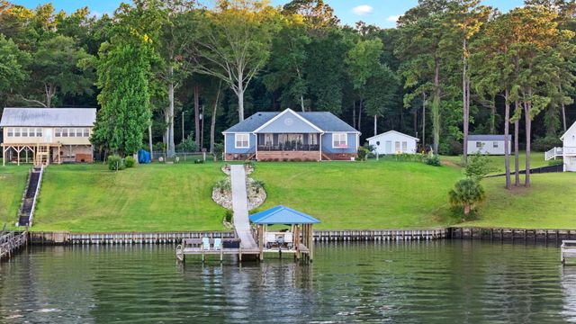 359 Green Street, Santee, SC 29142