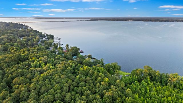 359 Green Street, Santee, SC 29142