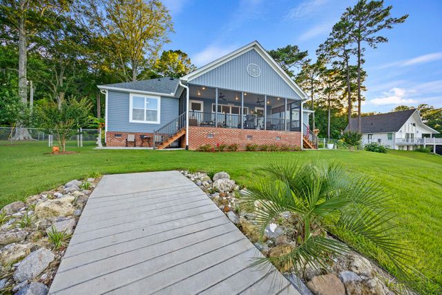 359 Green Street, Santee, SC 29142