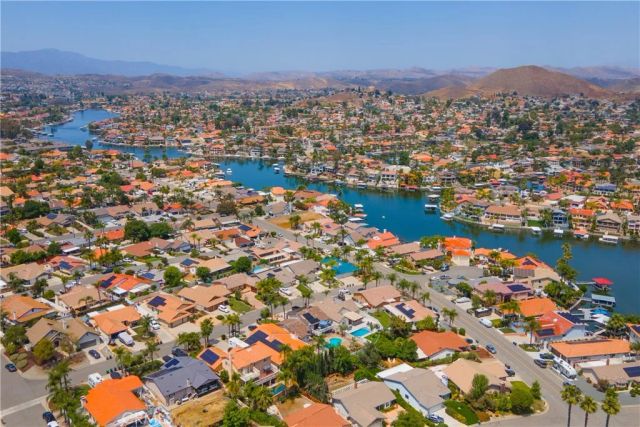 30367 Big River, Canyon Lake, CA 92587