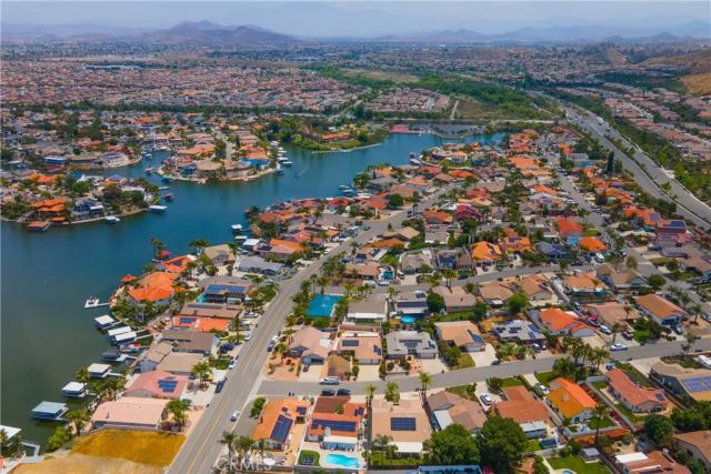 30367 Big River, Canyon Lake, CA 92587