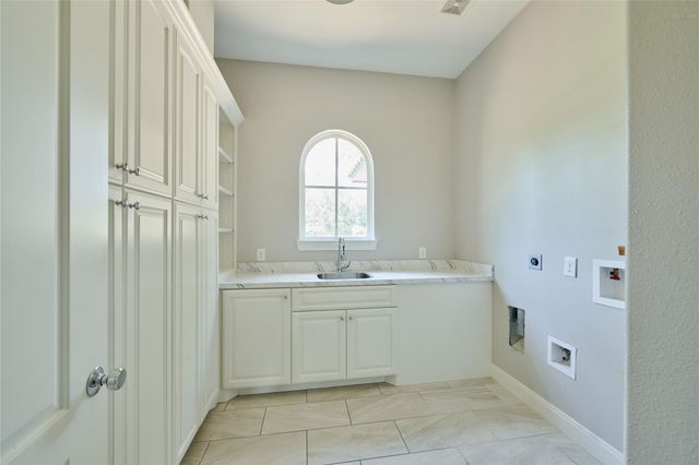 28526 Riverside Crest Lane, Houston, TX 77336