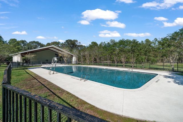 28526 Riverside Crest Lane, Houston, TX 77336