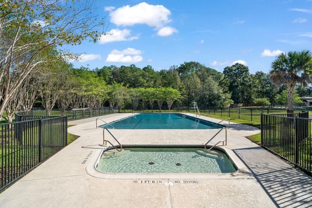 28526 Riverside Crest Lane, Houston, TX 77336