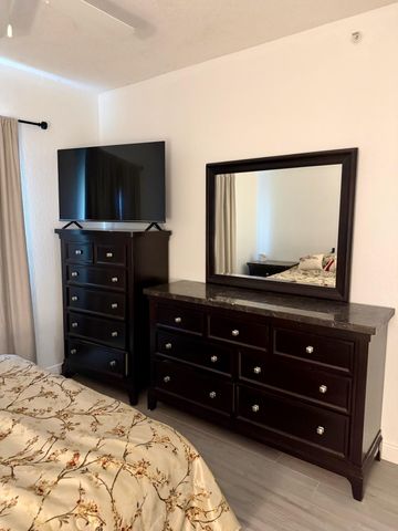3018 Alcazar Place 101, Palm Beach Gardens, FL 33410