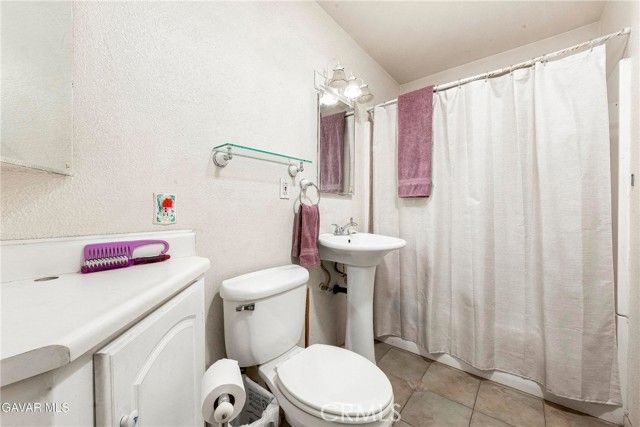 4546 W Avenue L11, Lancaster, CA 93536