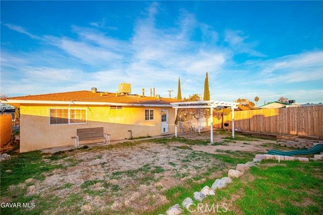 4546 W Avenue L11, Lancaster, CA 93536