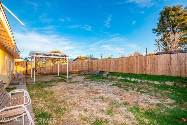 4546 W Avenue L11, Lancaster, CA 93536