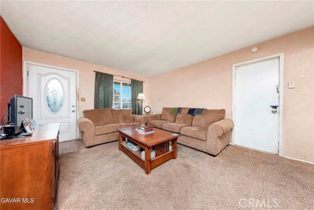 4546 W Avenue L11, Lancaster, CA 93536