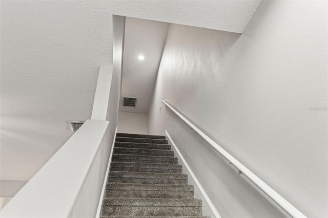 12581 STREAMDALE DRIVE, Tampa, FL 33626