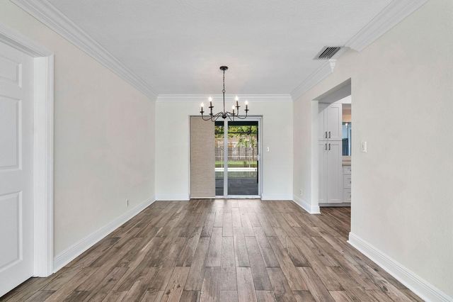 7307 SW 9th Court, Plantation, FL 33317