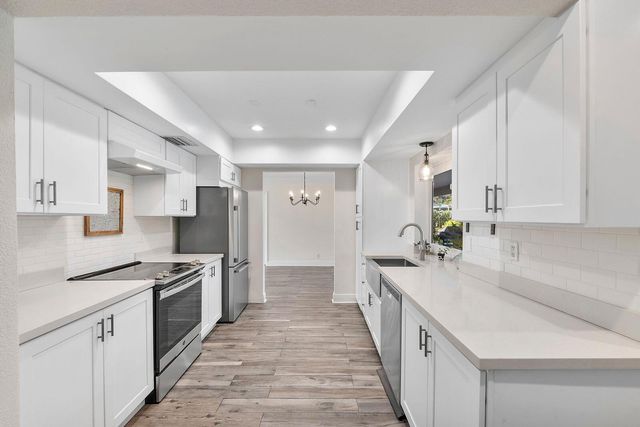 7307 SW 9th Court, Plantation, FL 33317