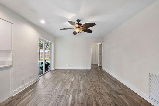 7307 SW 9th Court, Plantation, FL 33317