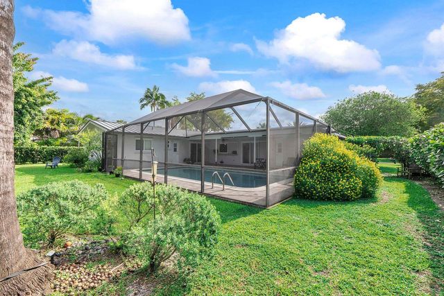 7307 SW 9th Court, Plantation, FL 33317