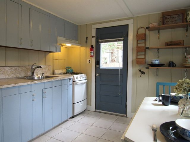 36 Old Sailors Way, Dennis, MA 02660