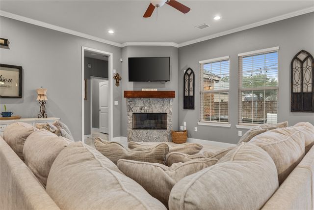 423 Stoneridge Drive, Hillsboro, TX 76645